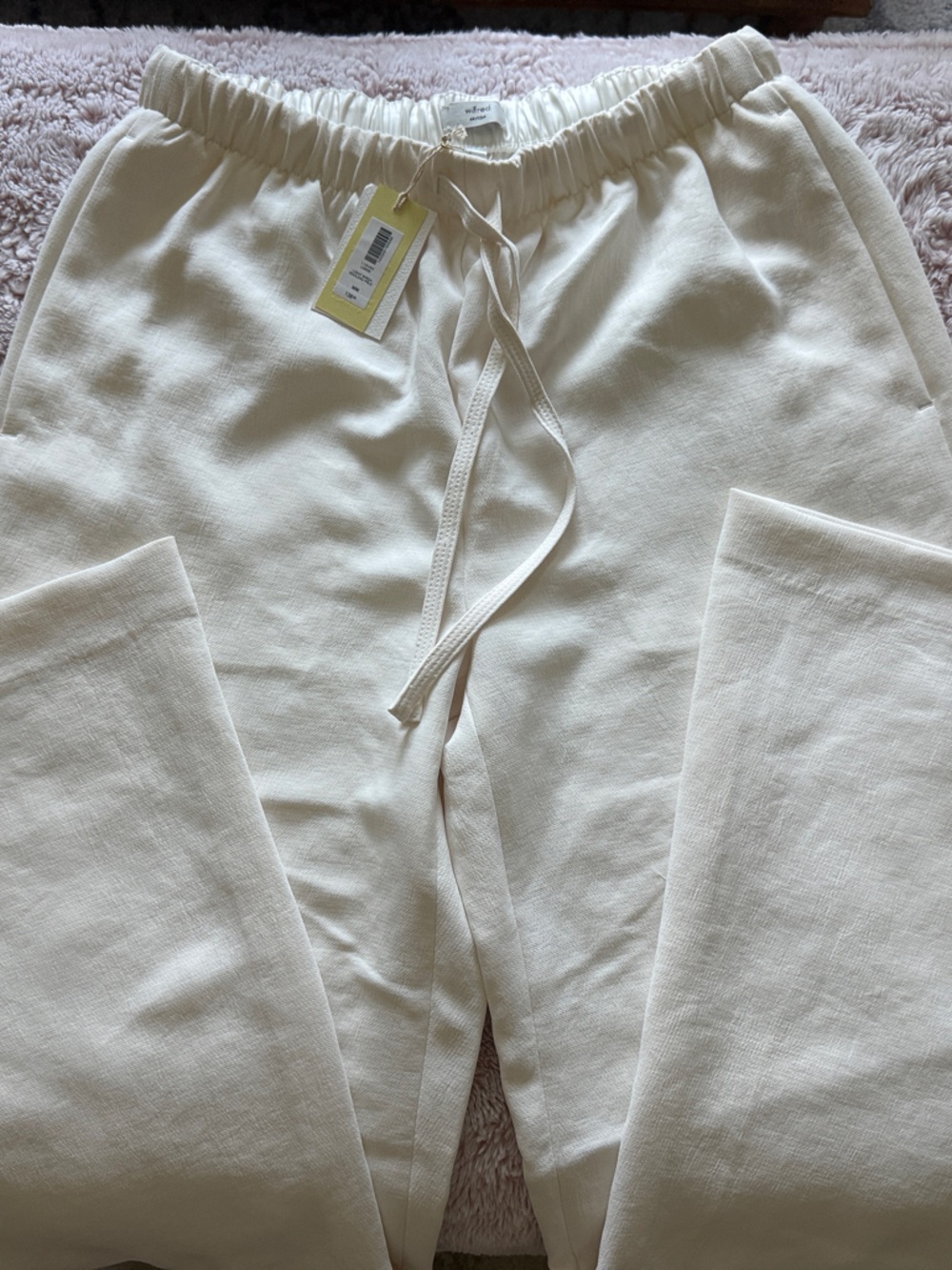 Aritzia Wilfred Cream Drawstring Relaxed Pants